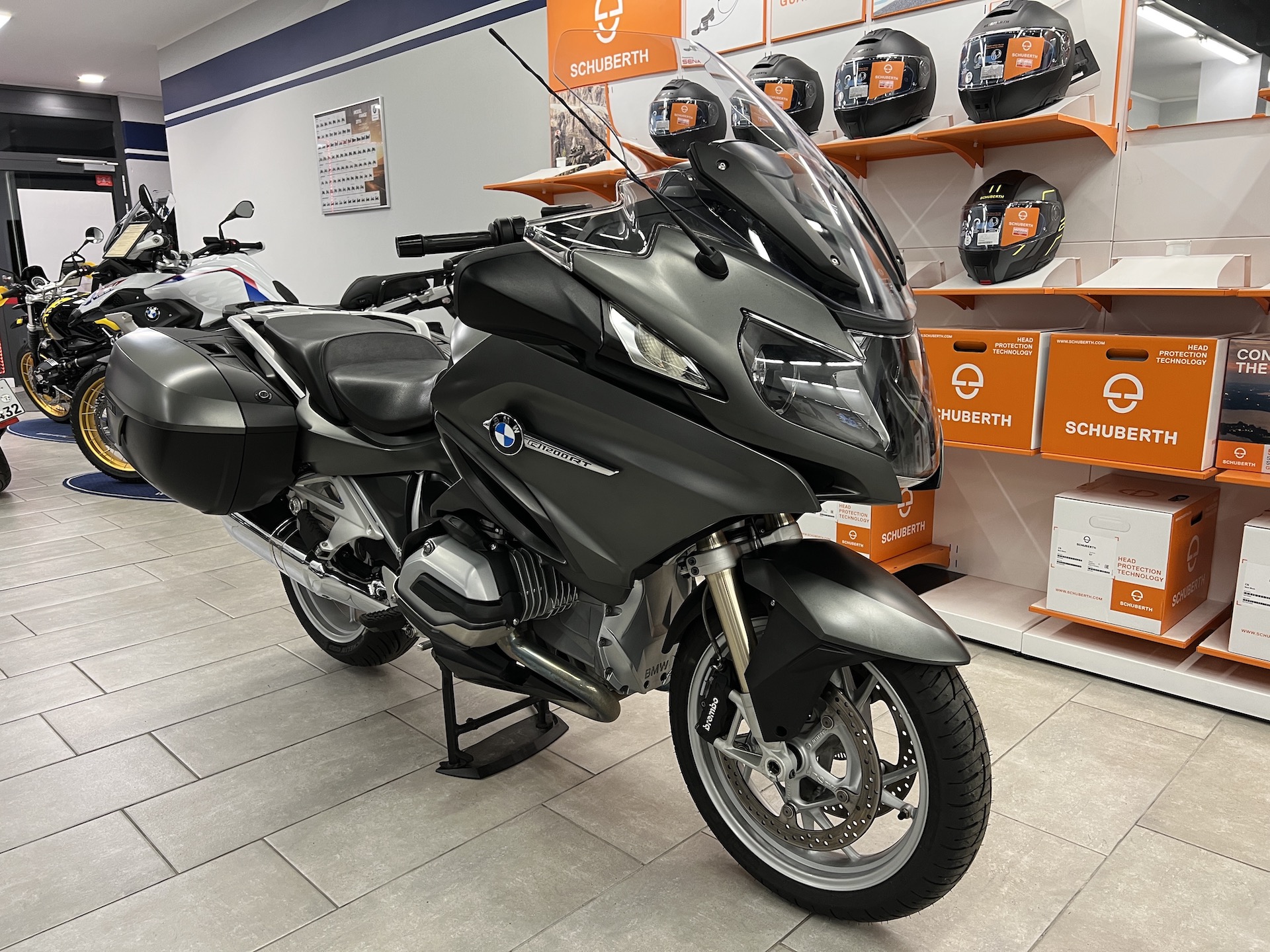 BMW R1200RT LC_02